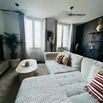 Downtown High Standing Duplex - 