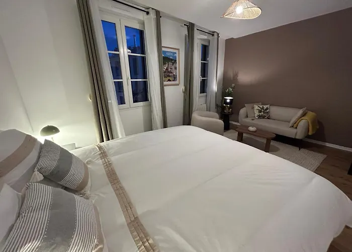 Downtown High Standing Duplex - 